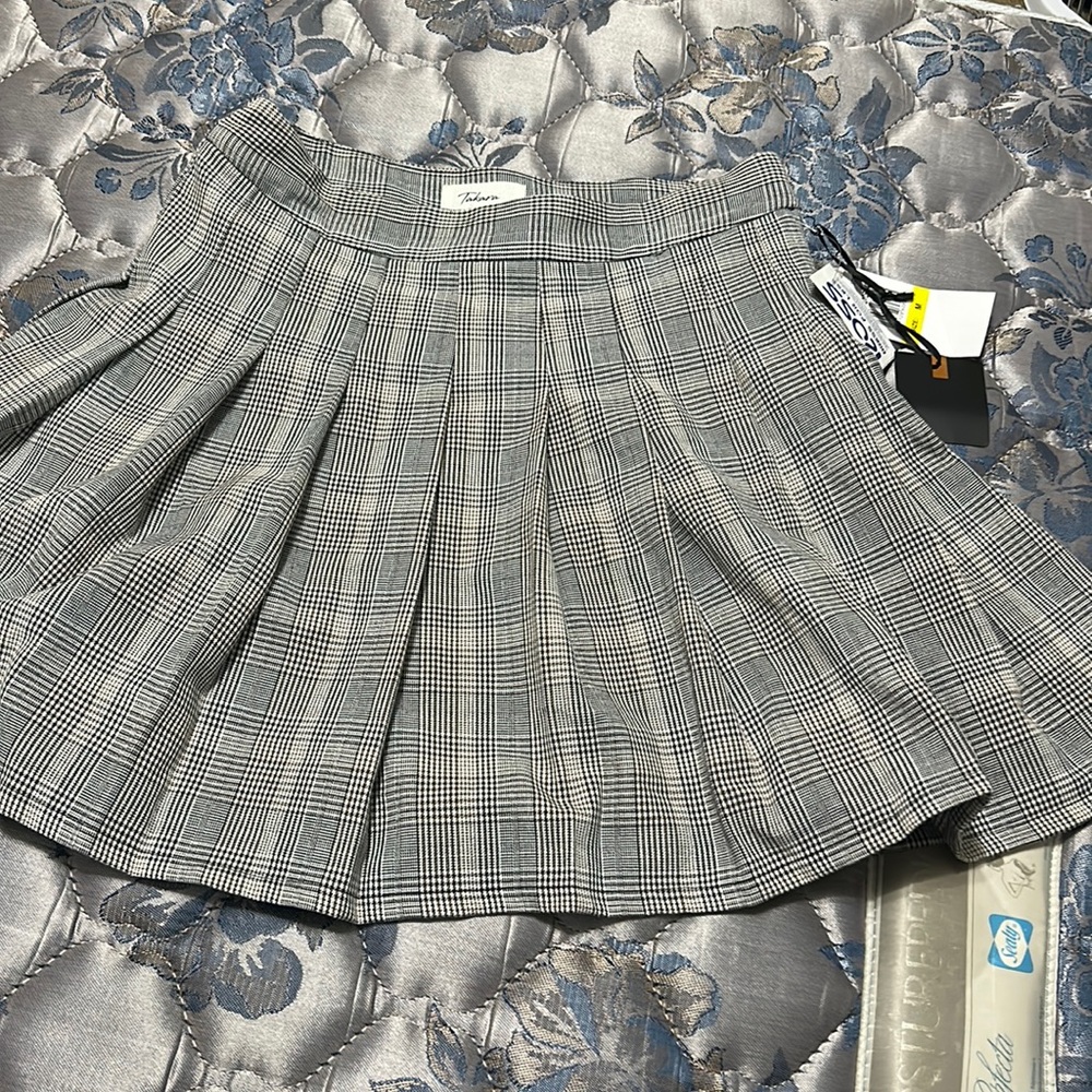 Plaid skirt